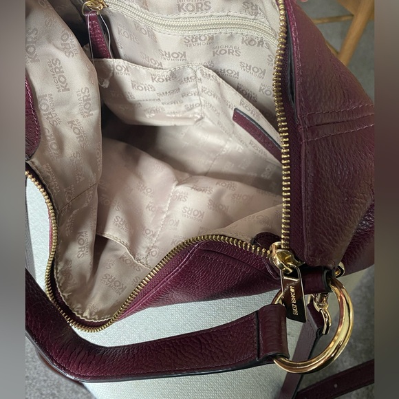 Michael Kors Shoulder Bag - Picture 3 of 6